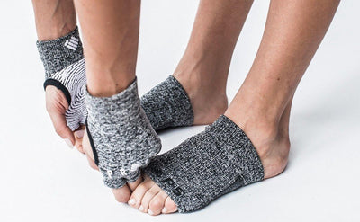 Props Athletics | Body Mat - Grey Workout Gloves and Grey Foot Band
